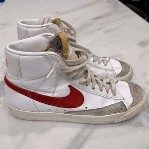 Nike Blazer Mid ‘77 vintage, women’s size 10